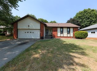 1627 W McGee St, Springfield, MO 65807