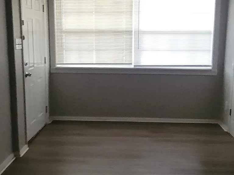 2320 NW Denver Ave — Photo 9