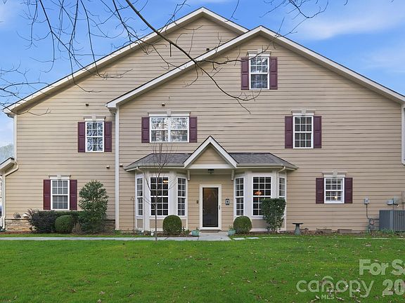 5th image of 719 Deerbrook Ln #252