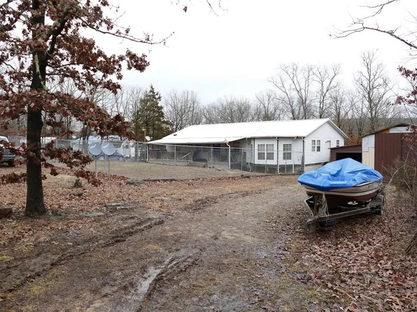 10081 E Meadow Lark Dr, Bismarck, MO 63624