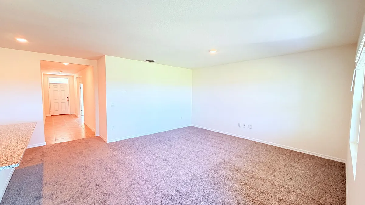 Building Photo - 914 Princess Sabal Point