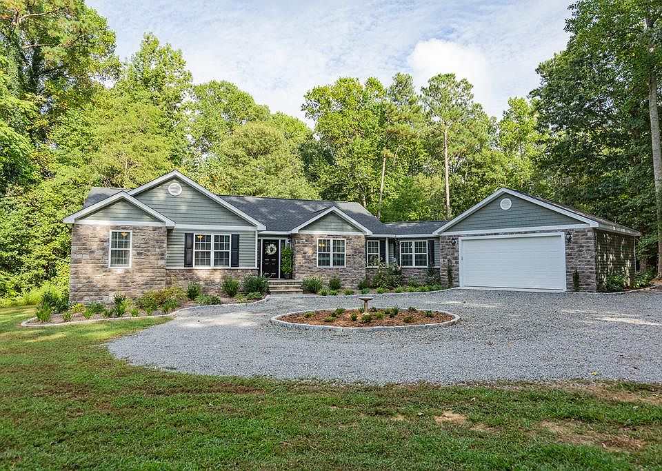 1st image of 36 Kamps Ln