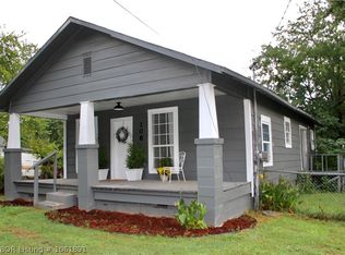 108 Center Dr, Roland, OK 74954