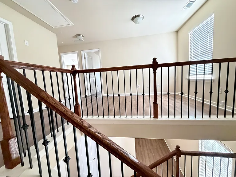 206 Highland Village Ln — Photo 19