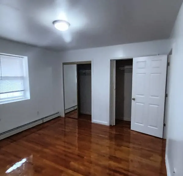 Logan Ave — Photo 10