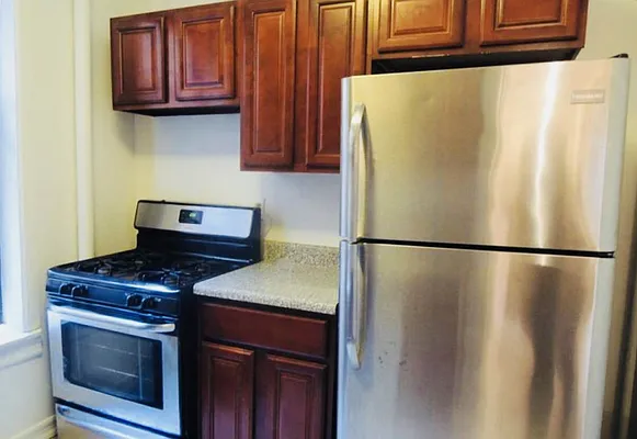 Rented by Uptown Flats LLC | media 3