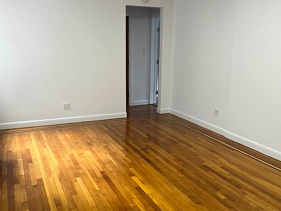 3rd image of 45-15 42nd St #2A