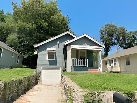 2nd image of 3116 Haskell Ave