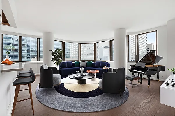 Rented by Greystar | media 29