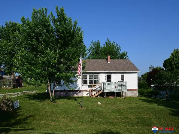 120 Walnut St, Otoe, NE 68417