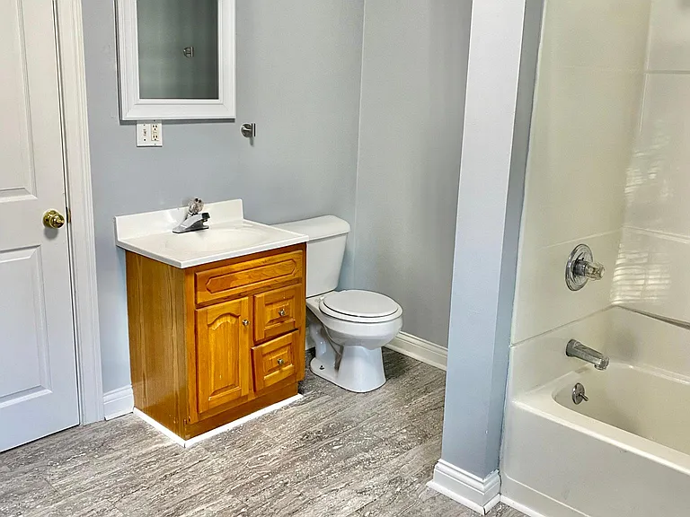 320 Thompson Dr — Photo 18