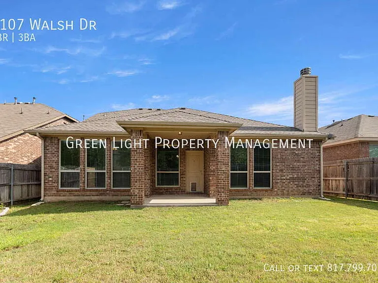5107 Walsh Dr — Photo 36
