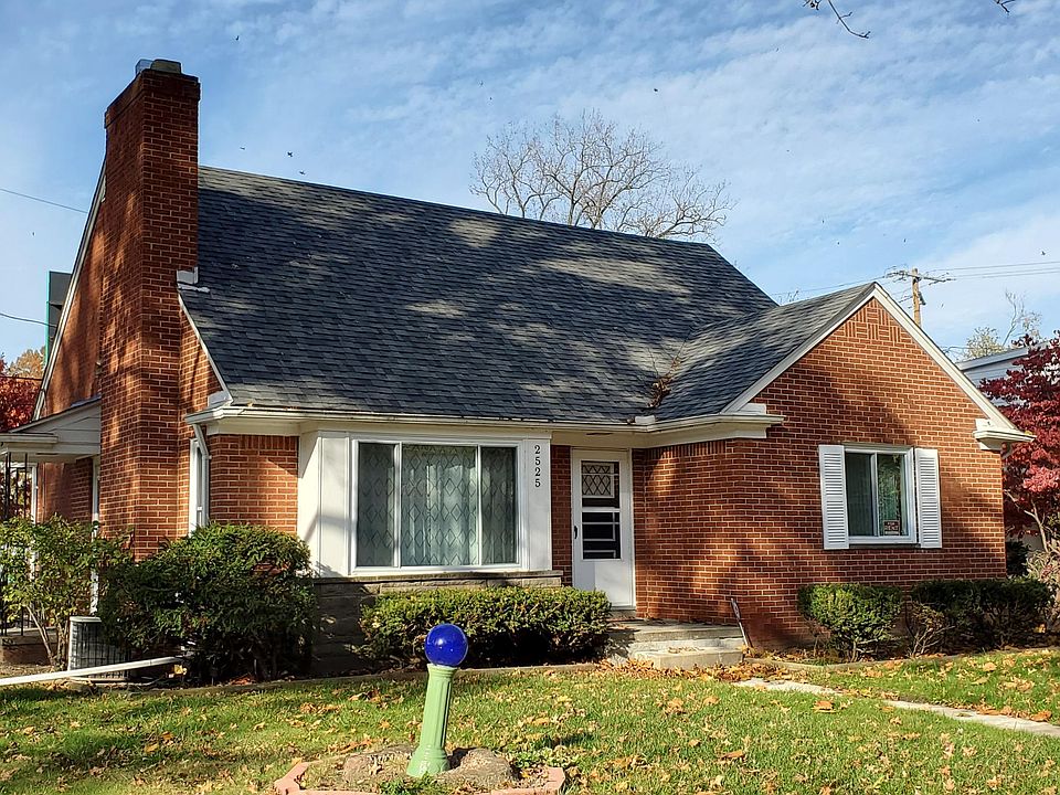 1st image of 2525 Manchester Dr