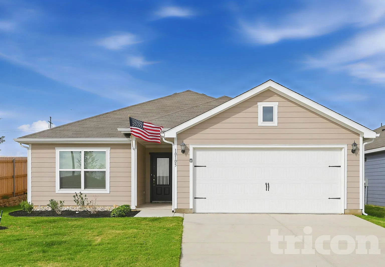10105 Throttle Ln Fort Worth TX — Photo 1
