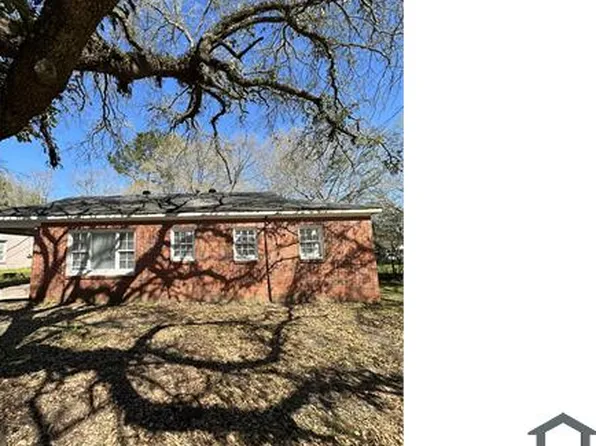 1621 Burdette Dr, Mobile, AL 36605