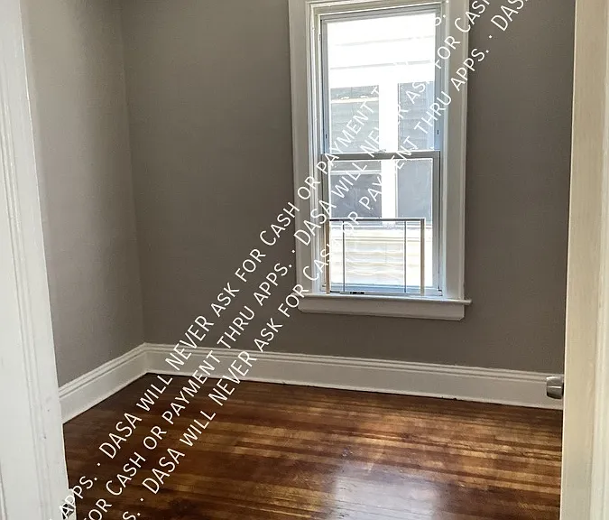 57 Riverside Ave #LOWER — Photo 10