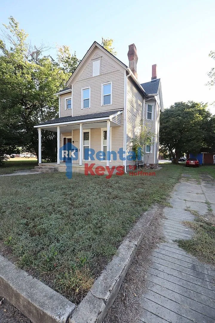 1404 Culver Drive — Photo 2