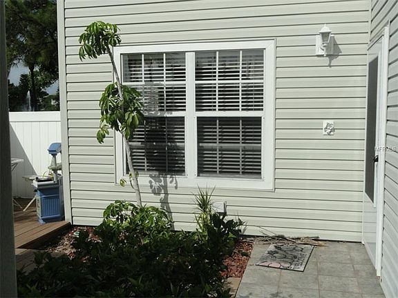 3rd image of 8350 Savannah Trace Cir APT 107