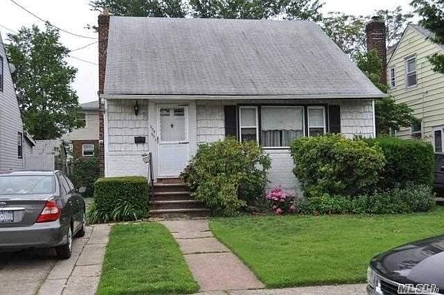 2nd image of 259-60 148th Dr