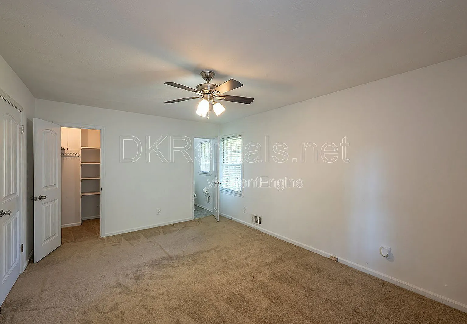 3 bed, 2.0 bath, 1632 sqft, $2,850 — Photo 3