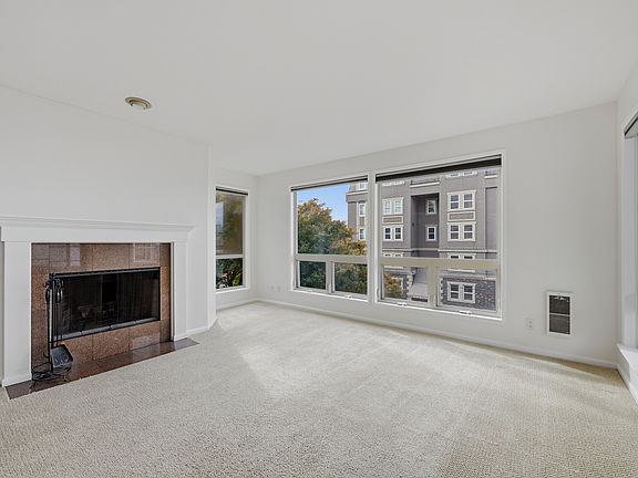 3rd image of 522 W Mercer Pl APT 301