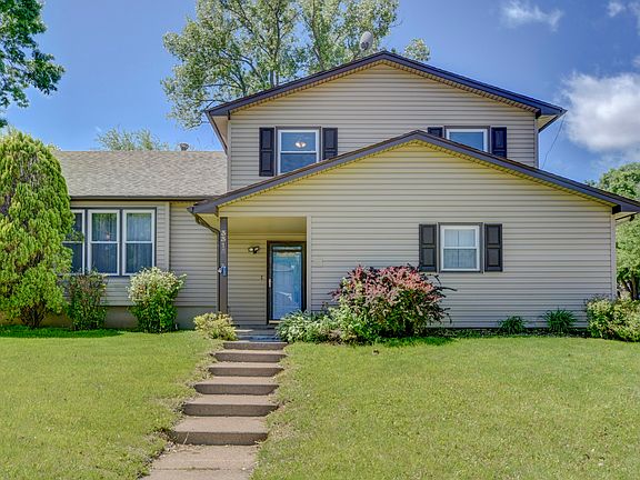 2nd image of 3315 Duane Ave