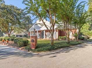 1101 Savannah Trce, Tallahassee, FL 32312