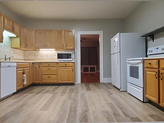 Huge kitchen recently renovated.