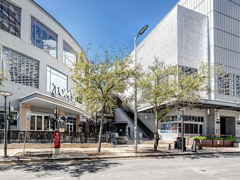 1211 Caroline St #1501 — Photo 40