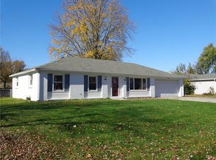 7242 Crest Ln, Indianapolis, IN