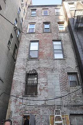 Sold by Navi Times CRE, Inc. | media 28
