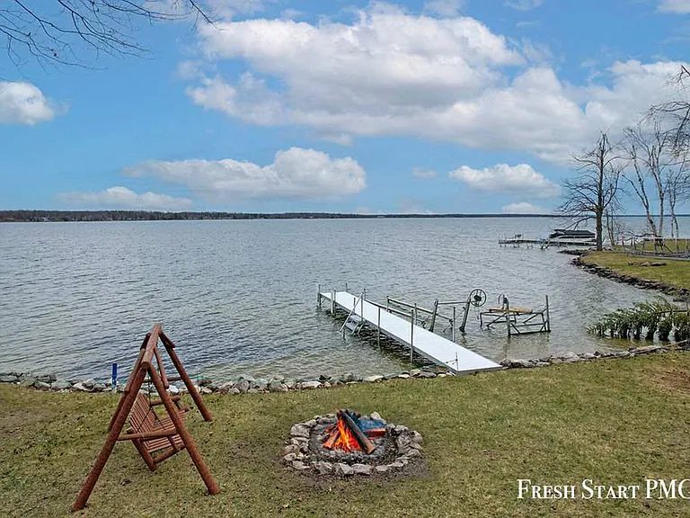 Brothers Bay Rd — Photo 25