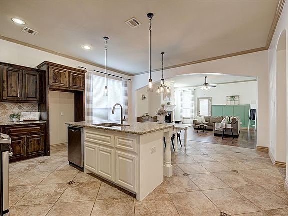 5th image of 8104 NW 159th St