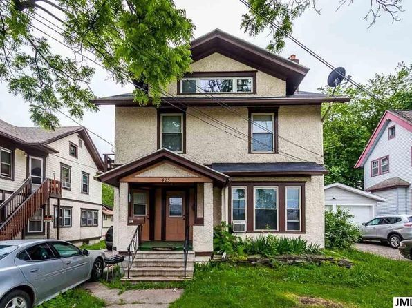 423 Steward Ave Floor 1