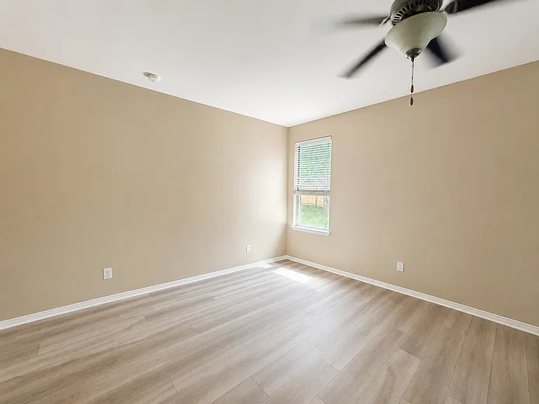2007 Sydnee Dr — Photo 12