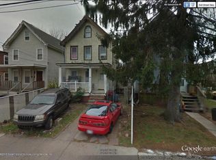 41 Simonson Pl, Staten Island, NY 10302