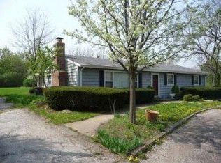 20935 Long Grove Rd, Kildeer, IL 60047