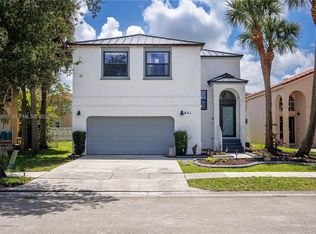 641 NW 158th Ave, Pembroke Pines, FL 33028