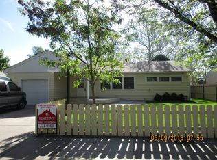 516 N Chesterfield Dr, Garden City, KS 67846