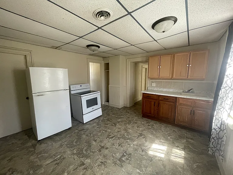 1034 S 19th St #C — Photo 3