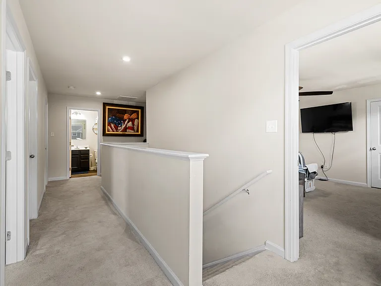 21012 Baileys Grove Dr — Photo 14