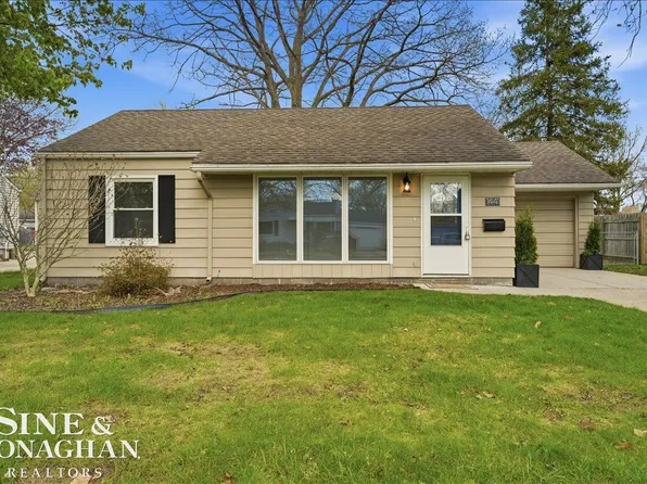 1441 Wisconsin Ave, Marysville, MI 48040