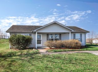 2690 Van Thompson Rd, Mount Sterling, KY 40353