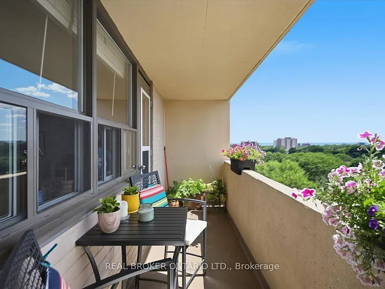 700 Dynes Rd #916 — Photo 17