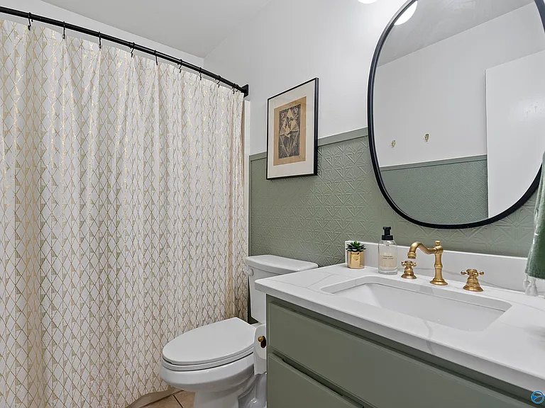 223 Cypress Creek Dr — Photo 7