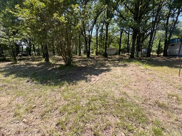 132 Wilson Way, Mabank, TX 75156