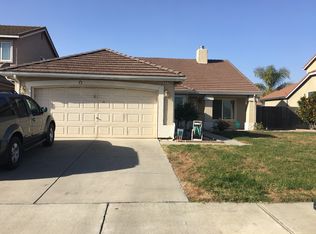 833 Cedar Ln, Livingston, CA