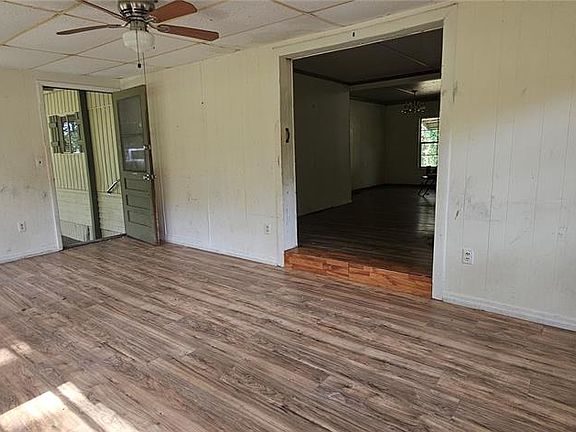 2nd image of 107 APACHE AVENUE