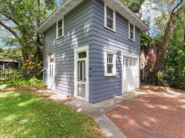 418 Jasmine Way — Photo 10