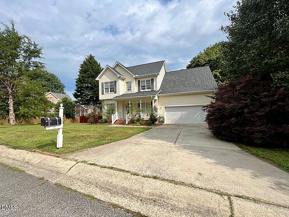 2nd image of 18 Garden Hills Ct